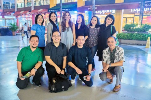 Reuni bersama beberapa teman SMP di Jakarta pada tahun 2017.