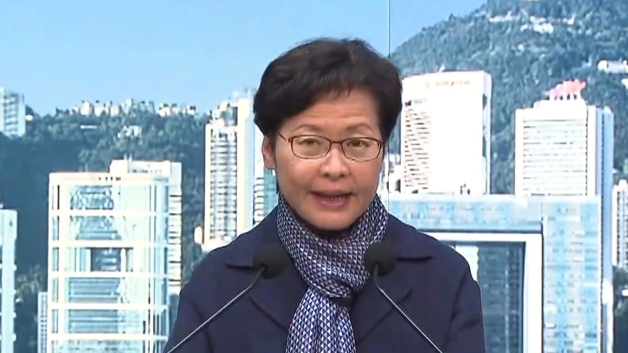 Kepala Eksekutif Hong Kong Menegaskan Tidak Akan Kompromi Lagi Terhadap Para Pelanggar Peraturan Jarak Sosial